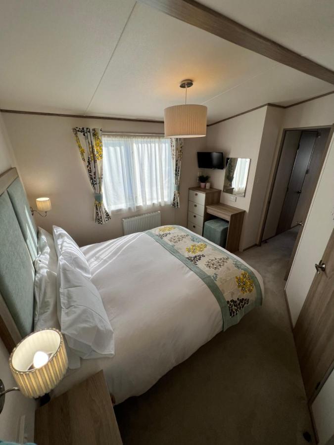 Anchors Rest - Family Caravan - Haven Lytchett Minster Exterior foto